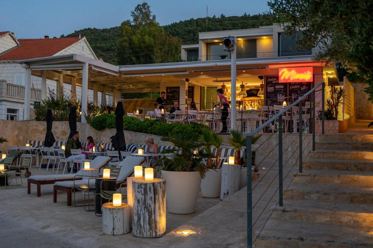 Tara'S Lodge Zrnovo Экстерьер фото
