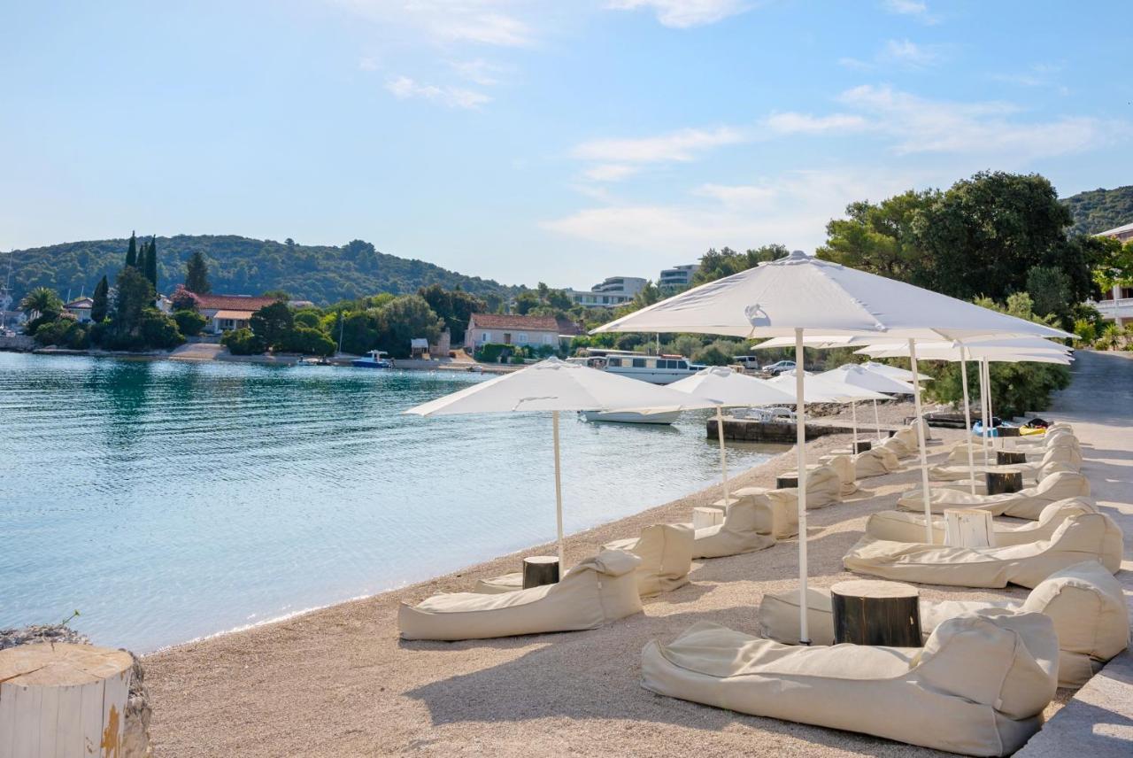 Tara'S Lodge Zrnovo Экстерьер фото